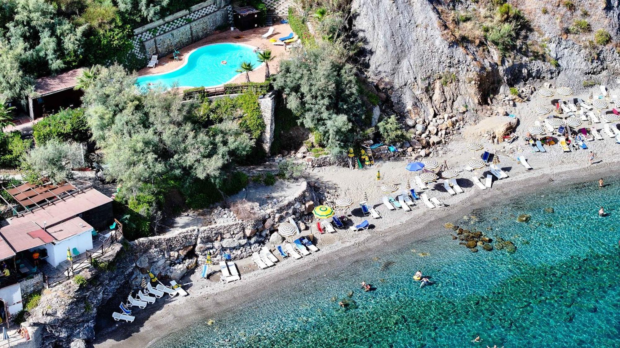 Villa Fortunato Gioiosa Marea Exterior foto